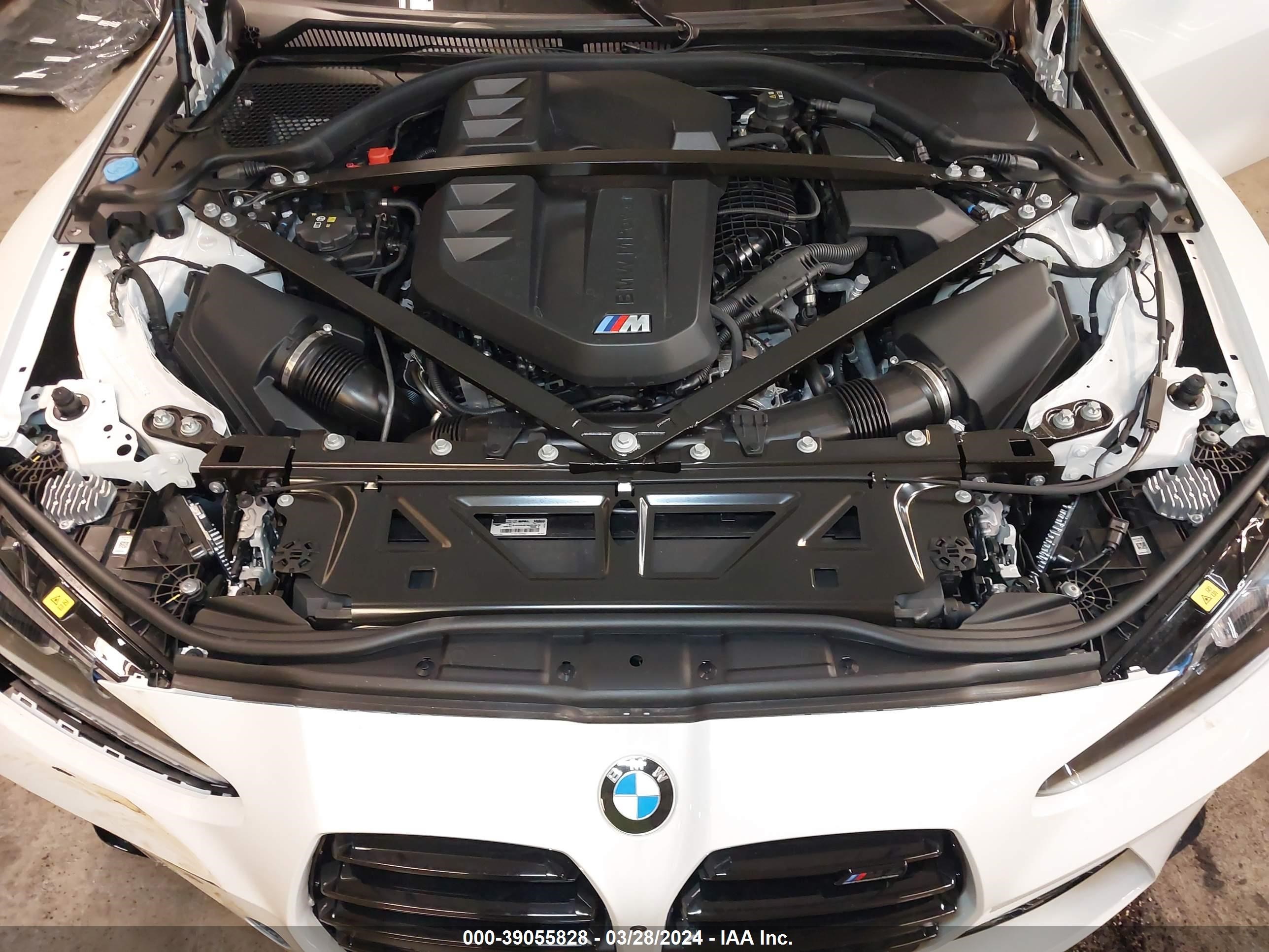 Photo 9 VIN: WBS33BA06RCP48478 - BMW M4 