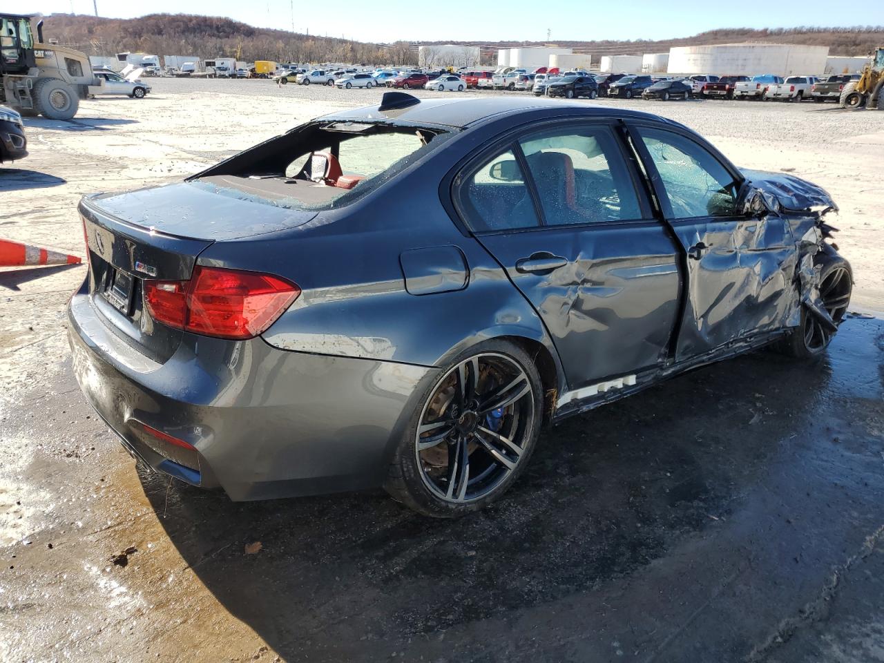 Photo 2 VIN: WBS3C9C59FP806234 - BMW M3 