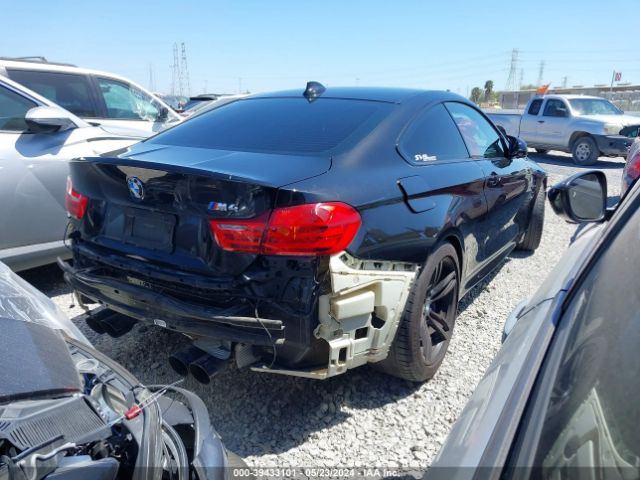 Photo 3 VIN: WBS3R9C52FK333739 - BMW M4 