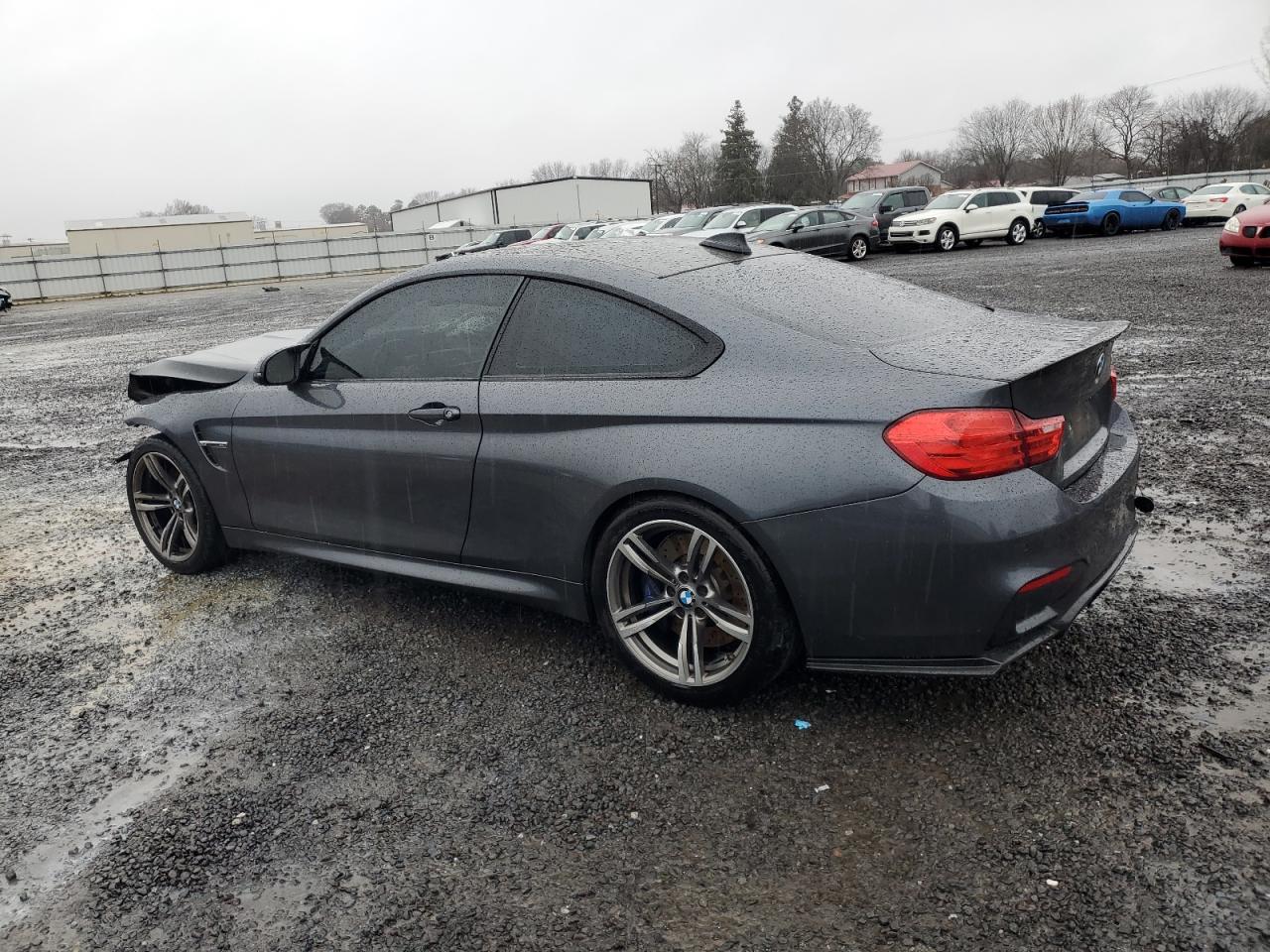 Photo 1 VIN: WBS3R9C52FK334101 - BMW M4 