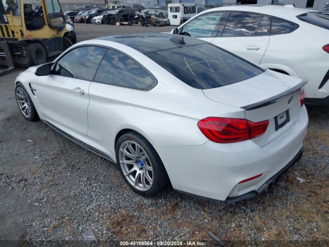 Photo 2 VIN: WBS3R9C52FK334793 - BMW M4 