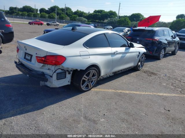 Photo 3 VIN: WBS3R9C52HK708970 - BMW M4 