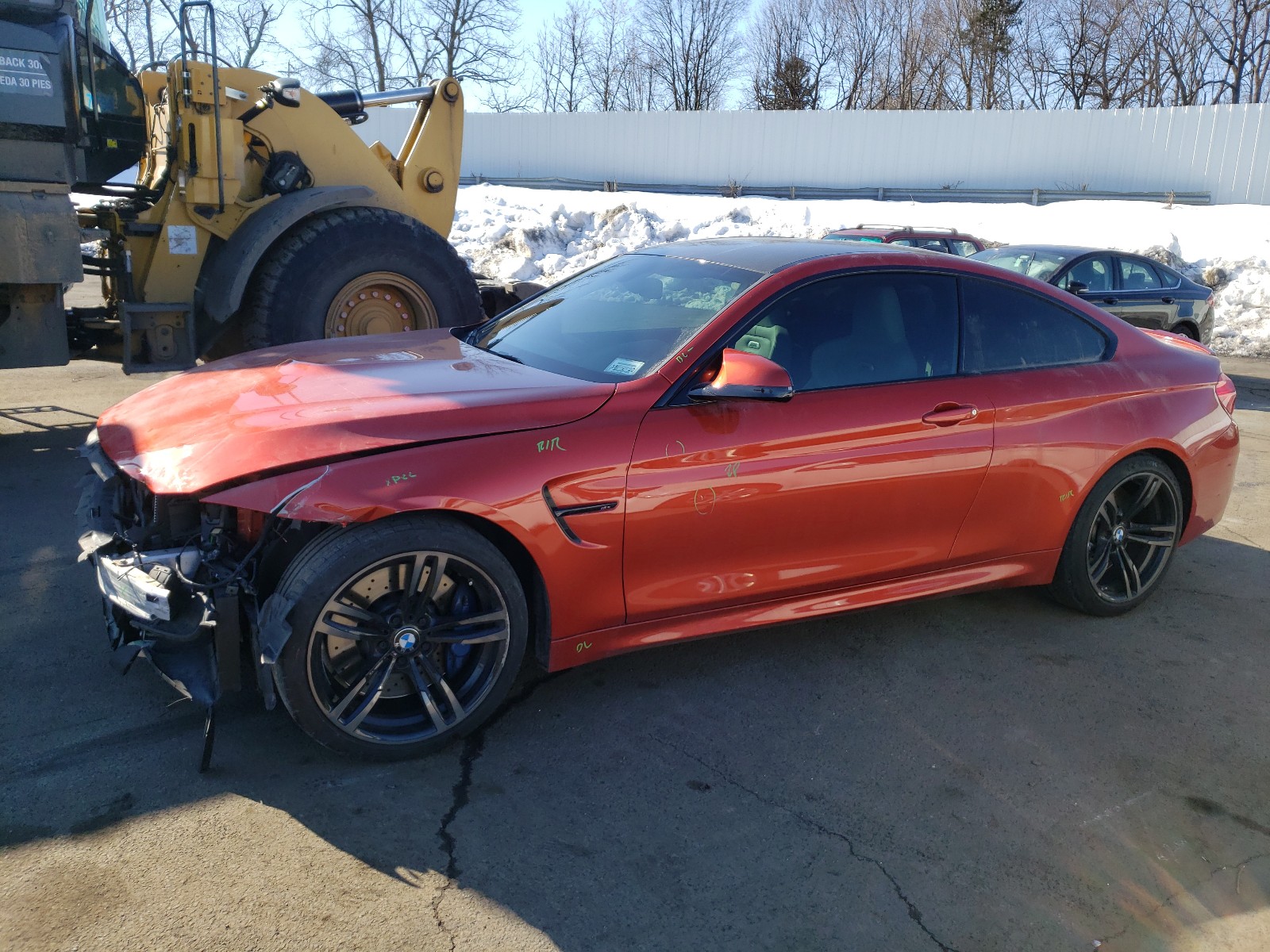 Photo 1 VIN: WBS3R9C53FK330462 - BMW M4 