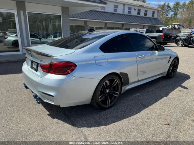 Photo 3 VIN: WBS3R9C54HK709697 - BMW M4 