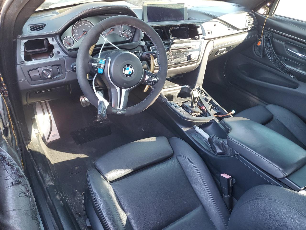 Photo 7 VIN: WBS3R9C55FK333248 - BMW M4 