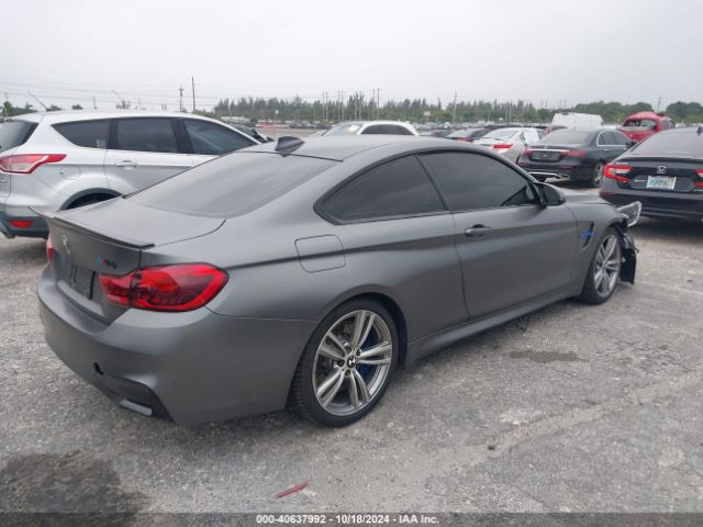 Photo 3 VIN: WBS3R9C55GK708248 - BMW M4 