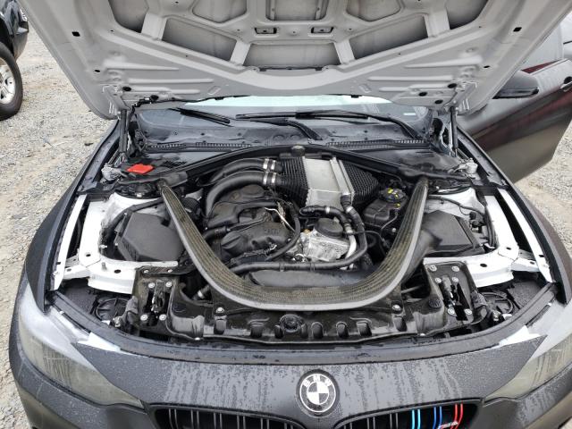 Photo 6 VIN: WBS3R9C56FK331069 - BMW M4 