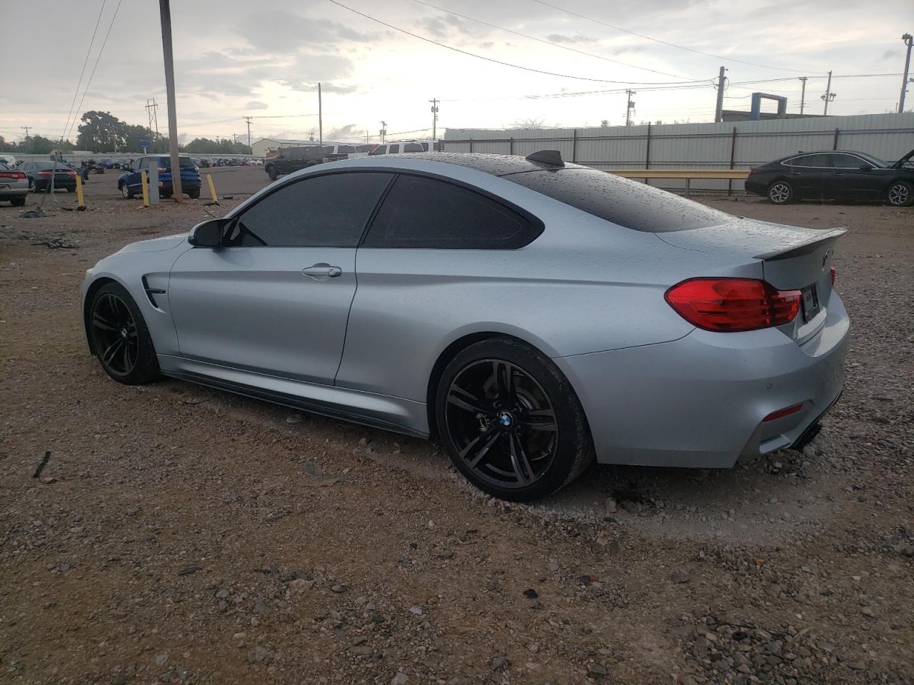 Photo 1 VIN: WBS3R9C56GK335690 - BMW M4 