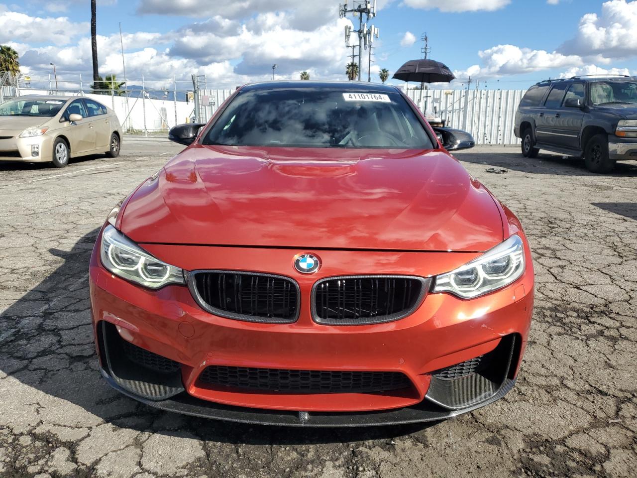 Photo 4 VIN: WBS3R9C57FF708758 - BMW M4 