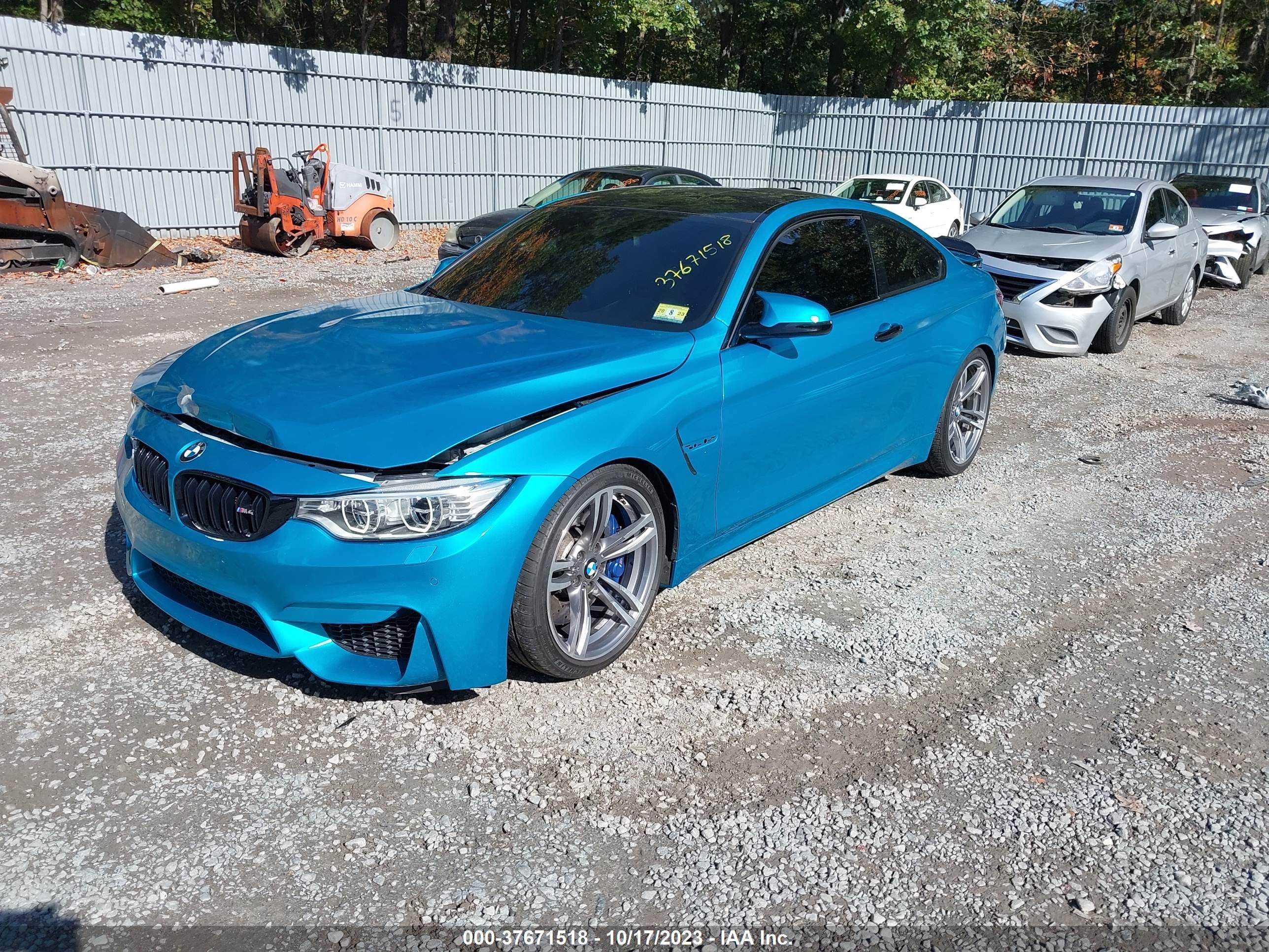 Photo 1 VIN: WBS3R9C57FF708999 - BMW M4 