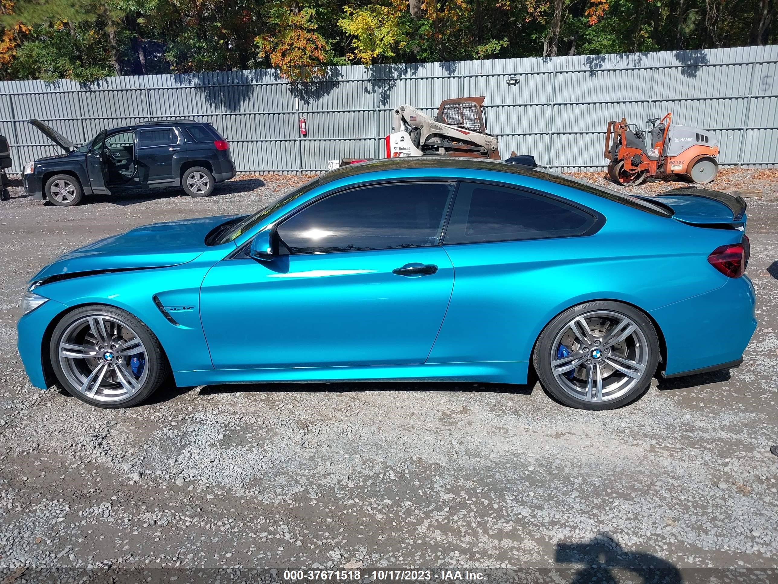 Photo 13 VIN: WBS3R9C57FF708999 - BMW M4 