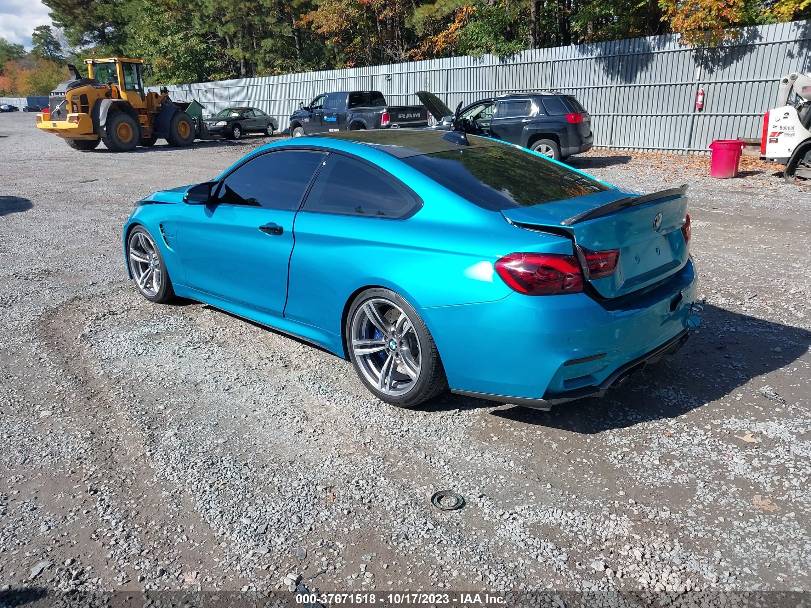 Photo 2 VIN: WBS3R9C57FF708999 - BMW M4 