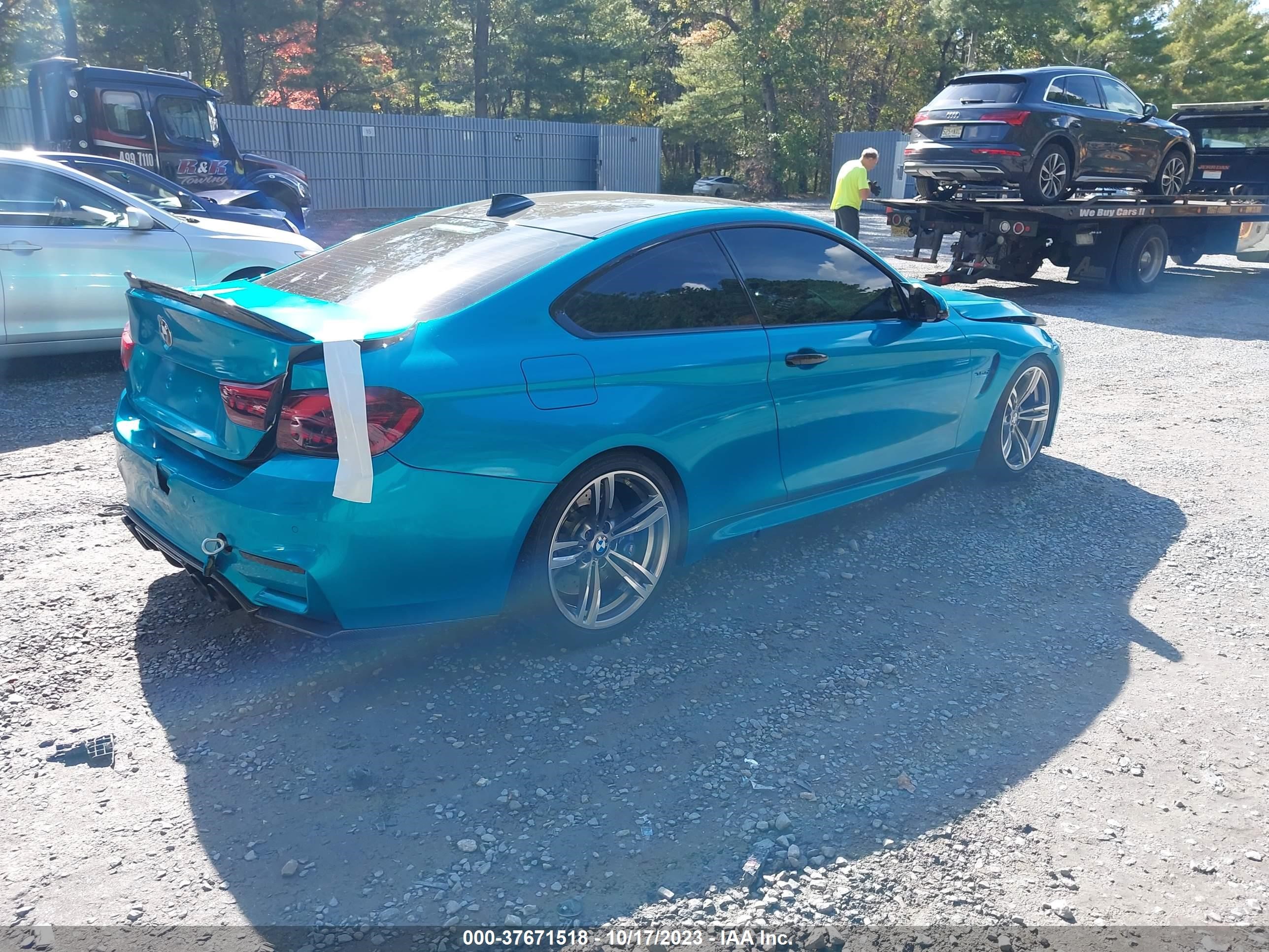 Photo 3 VIN: WBS3R9C57FF708999 - BMW M4 