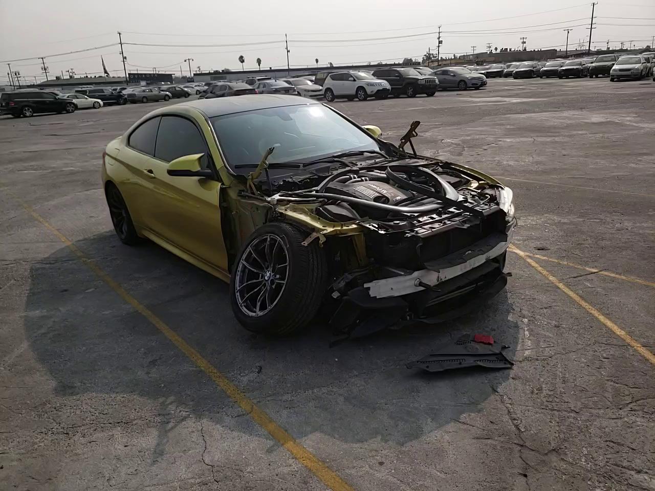 Photo 10 VIN: WBS3R9C57FK330366 - BMW M4 