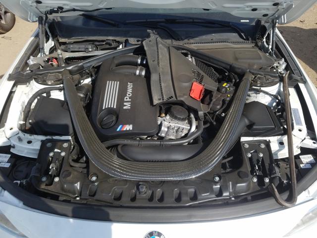 Photo 6 VIN: WBS3R9C57FK330951 - BMW M4 