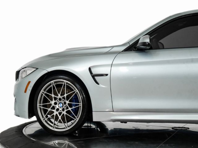 Photo 9 VIN: WBS3R9C57HK708981 - BMW M4 