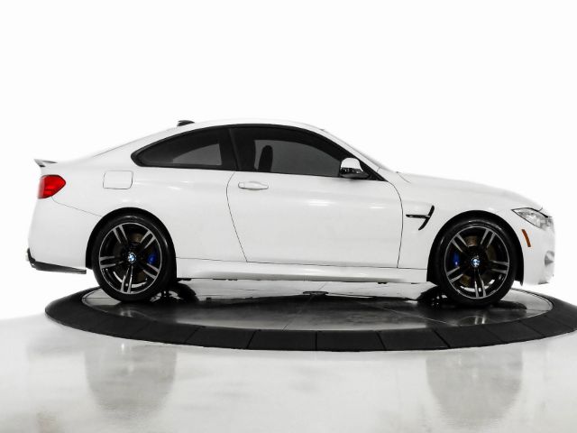 Photo 4 VIN: WBS3R9C57HK709001 - BMW M4 