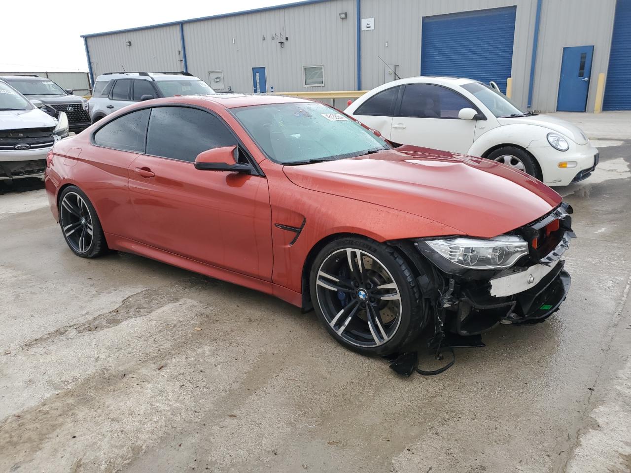 Photo 3 VIN: WBS3R9C58GK337389 - BMW M4 