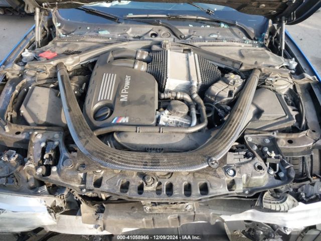 Photo 9 VIN: WBS3R9C58GK338395 - BMW M4 