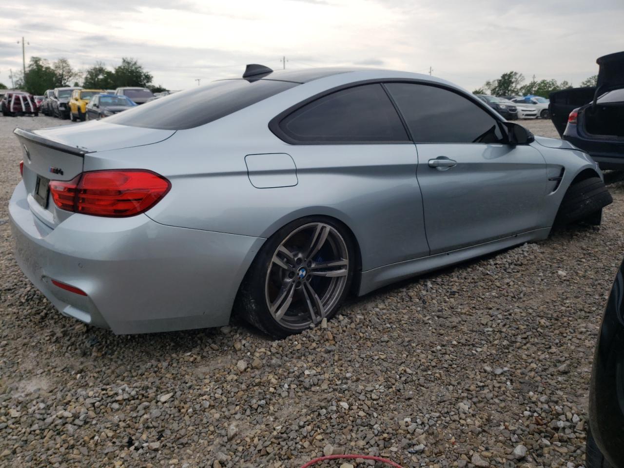 Photo 2 VIN: WBS3R9C58GK708700 - BMW M4 