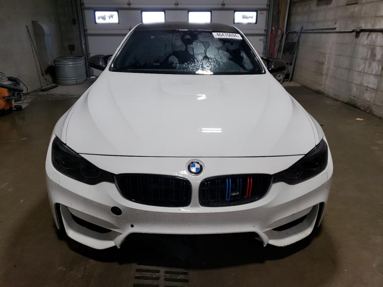 Photo 4 VIN: WBS3R9C59FK329140 - BMW M4 