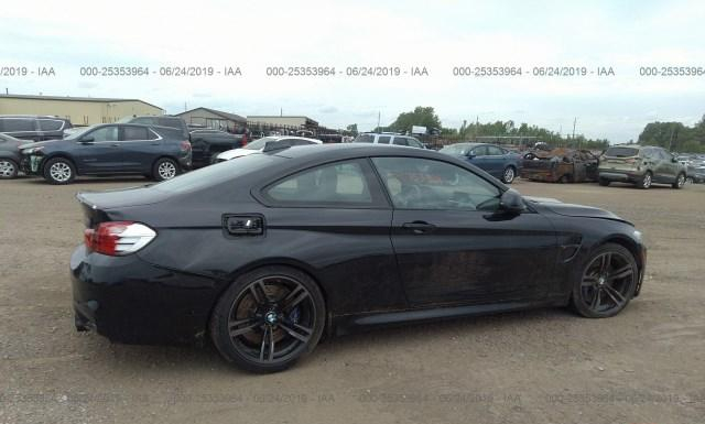 Photo 3 VIN: WBS3R9C59FK329722 - BMW M4 