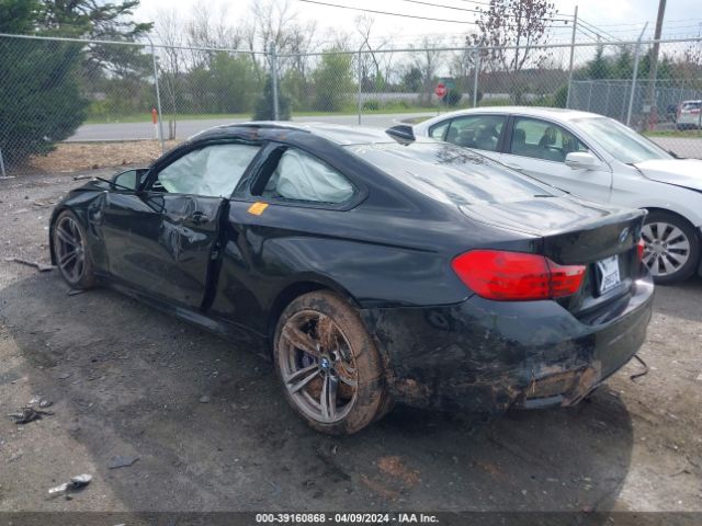 Photo 2 VIN: WBS3R9C59FK331177 - BMW M4 