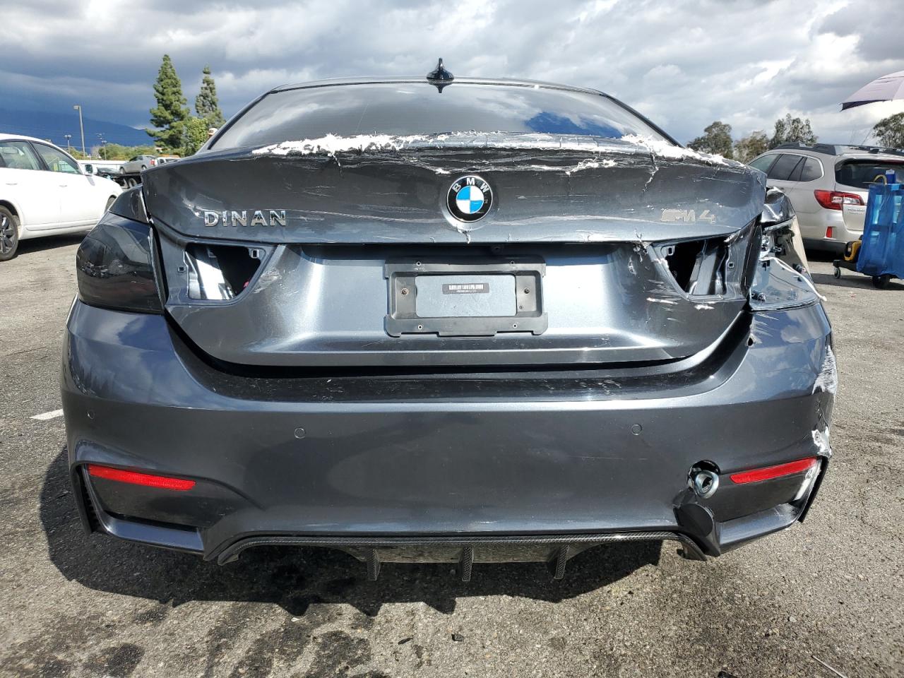 Photo 5 VIN: WBS3R9C59GK337983 - BMW M4 