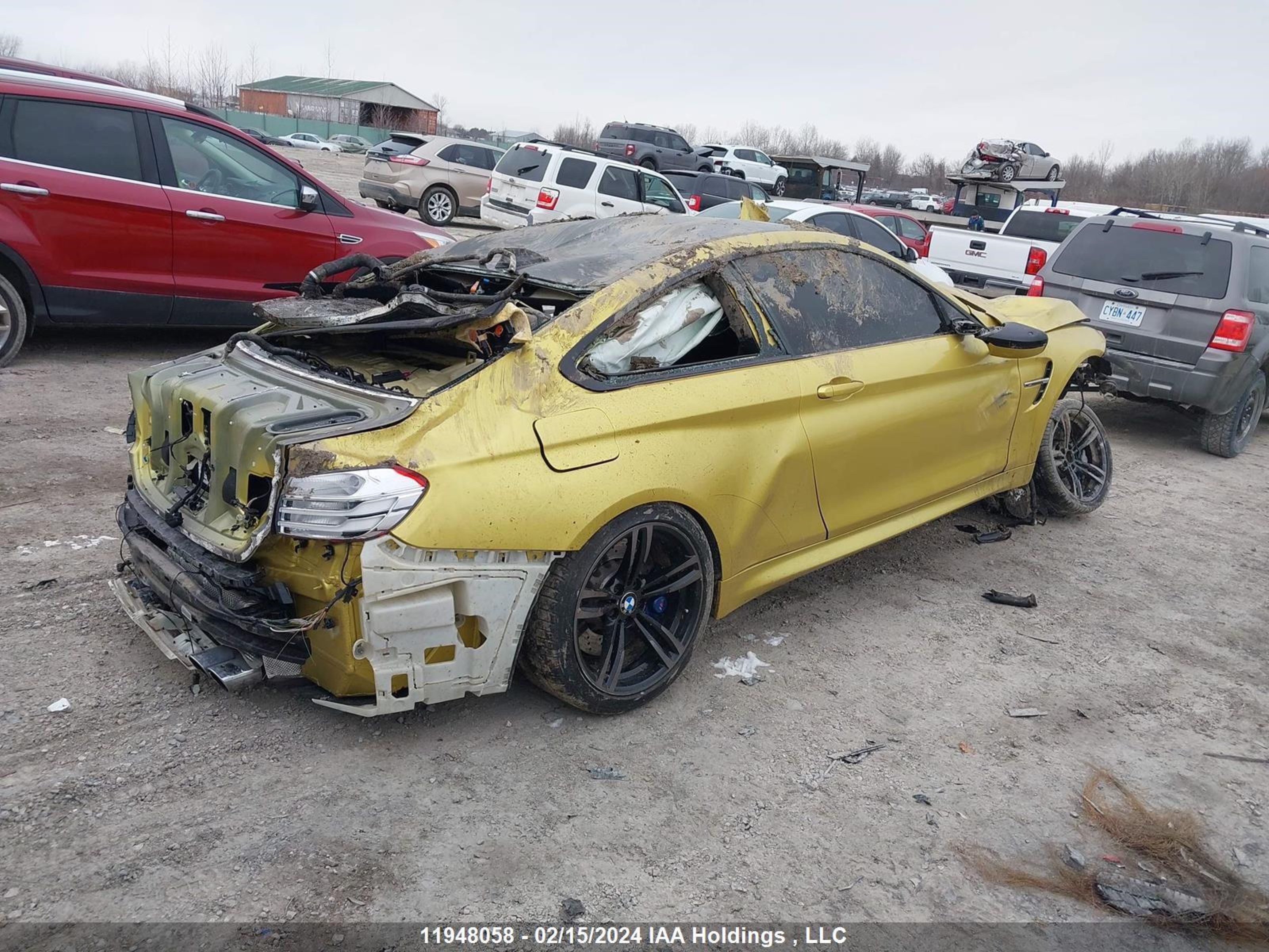 Photo 3 VIN: WBS3R9C5XFF708589 - BMW M4 