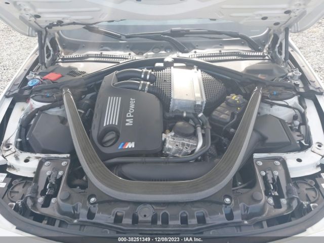 Photo 9 VIN: WBS3U9C55HP970791 - BMW M4 