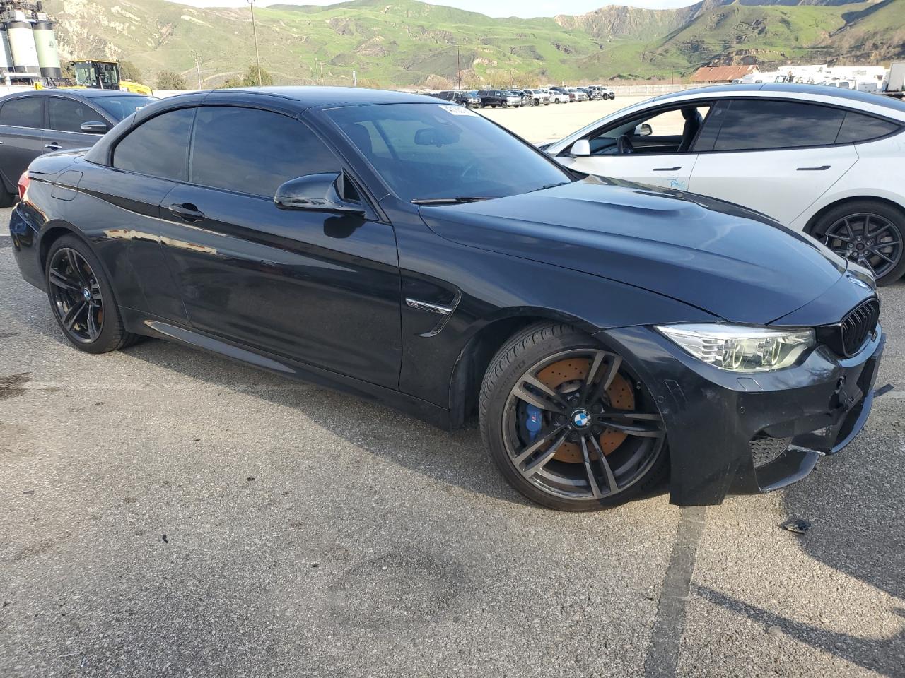 Photo 3 VIN: WBS3U9C59FP967969 - BMW M4 