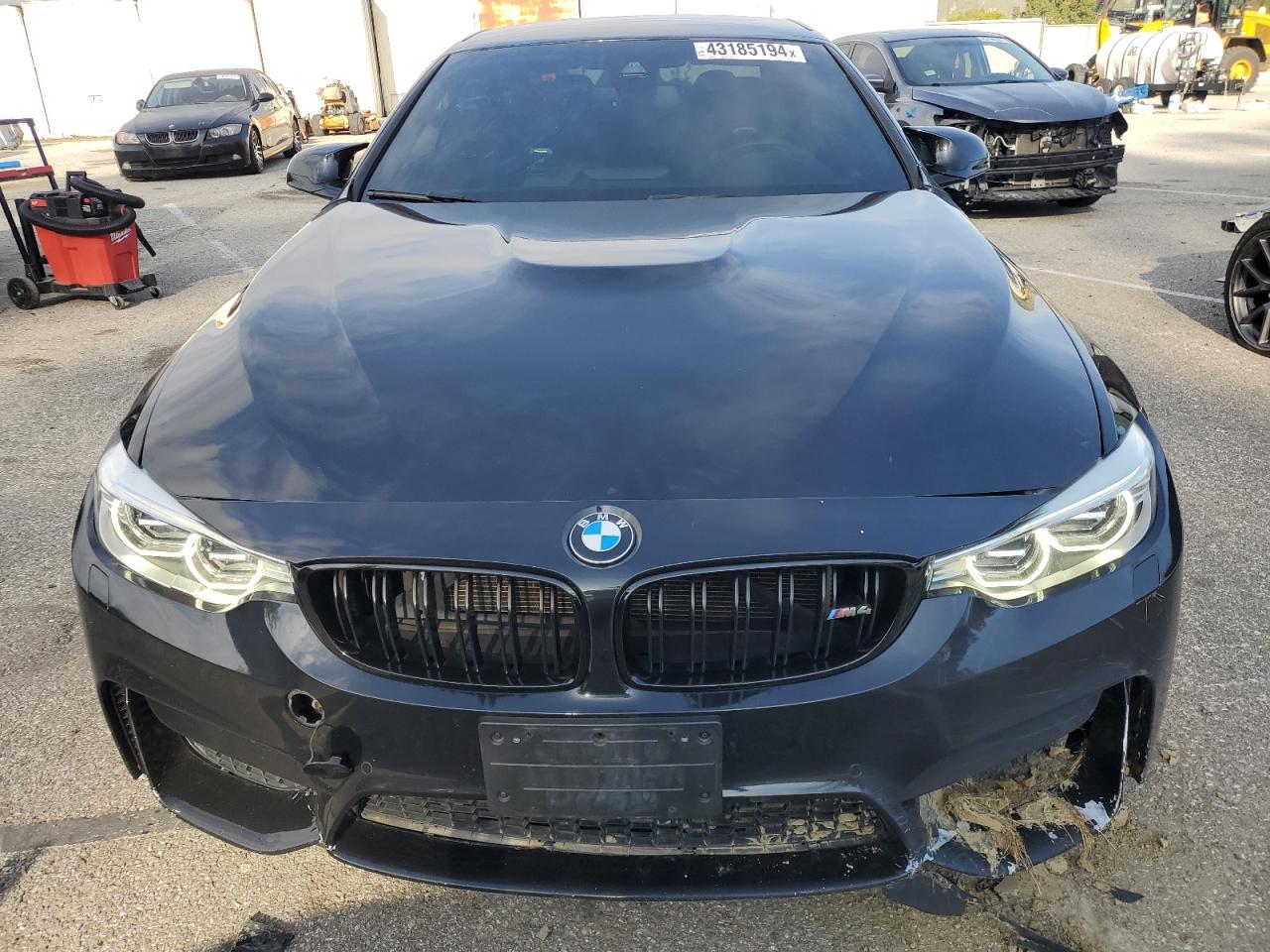 Photo 4 VIN: WBS3U9C59FP967969 - BMW M4 