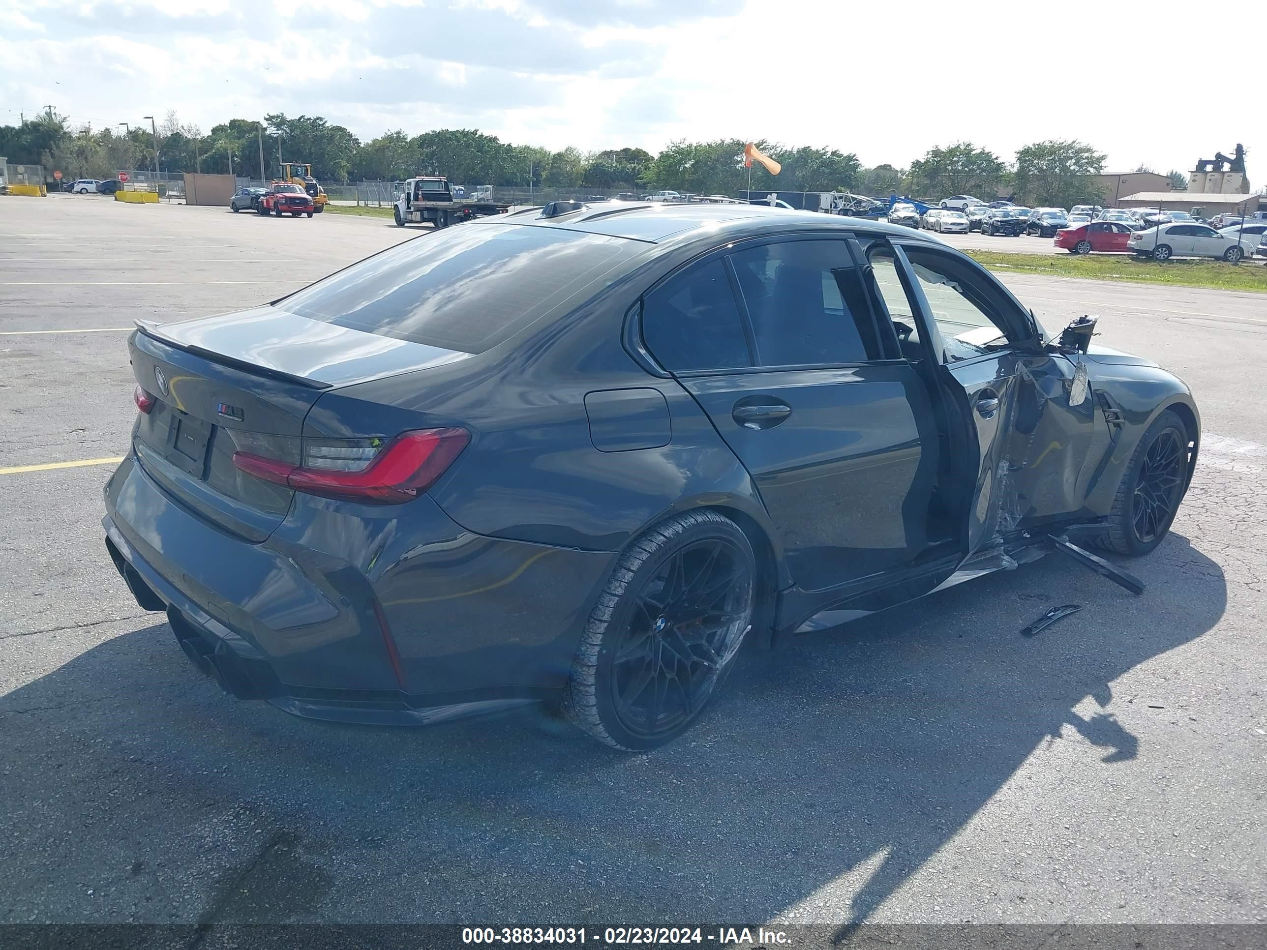 Photo 3 VIN: WBS43AY03RFR65599 - BMW M3 