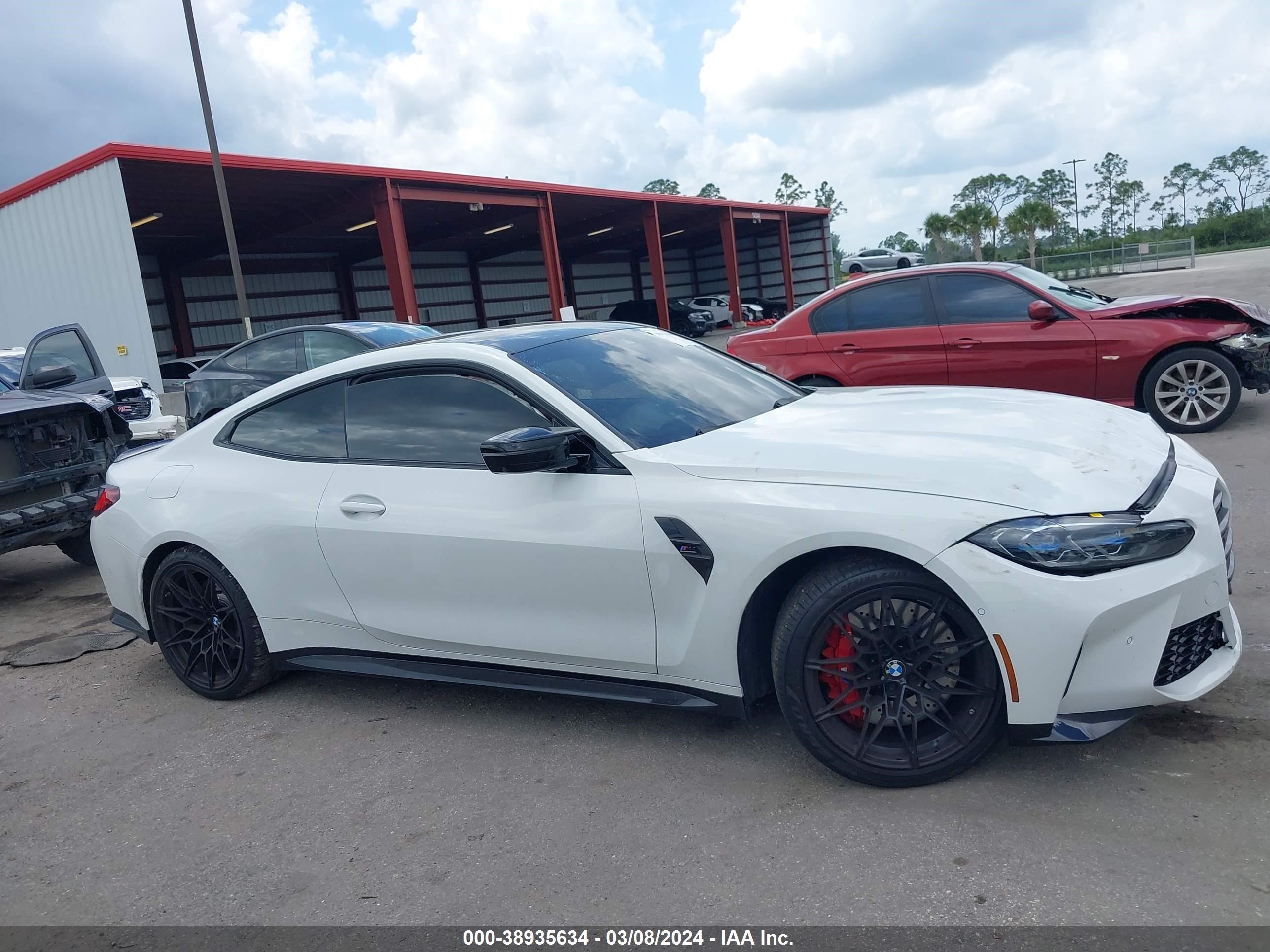 Photo 12 VIN: WBS43AZ09RCP68839 - BMW M4 