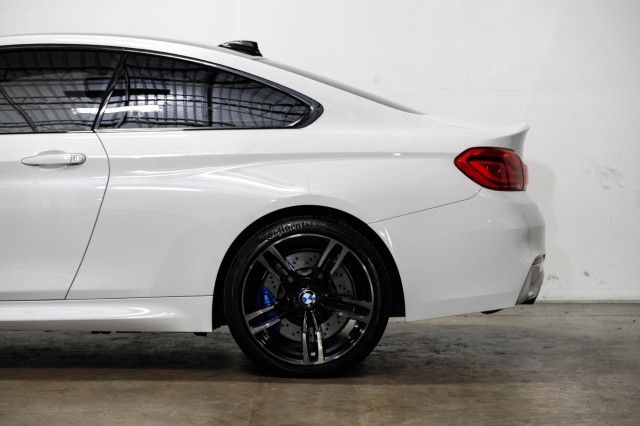 Photo 9 VIN: WBS4Y9C56JAA85911 - BMW M4 