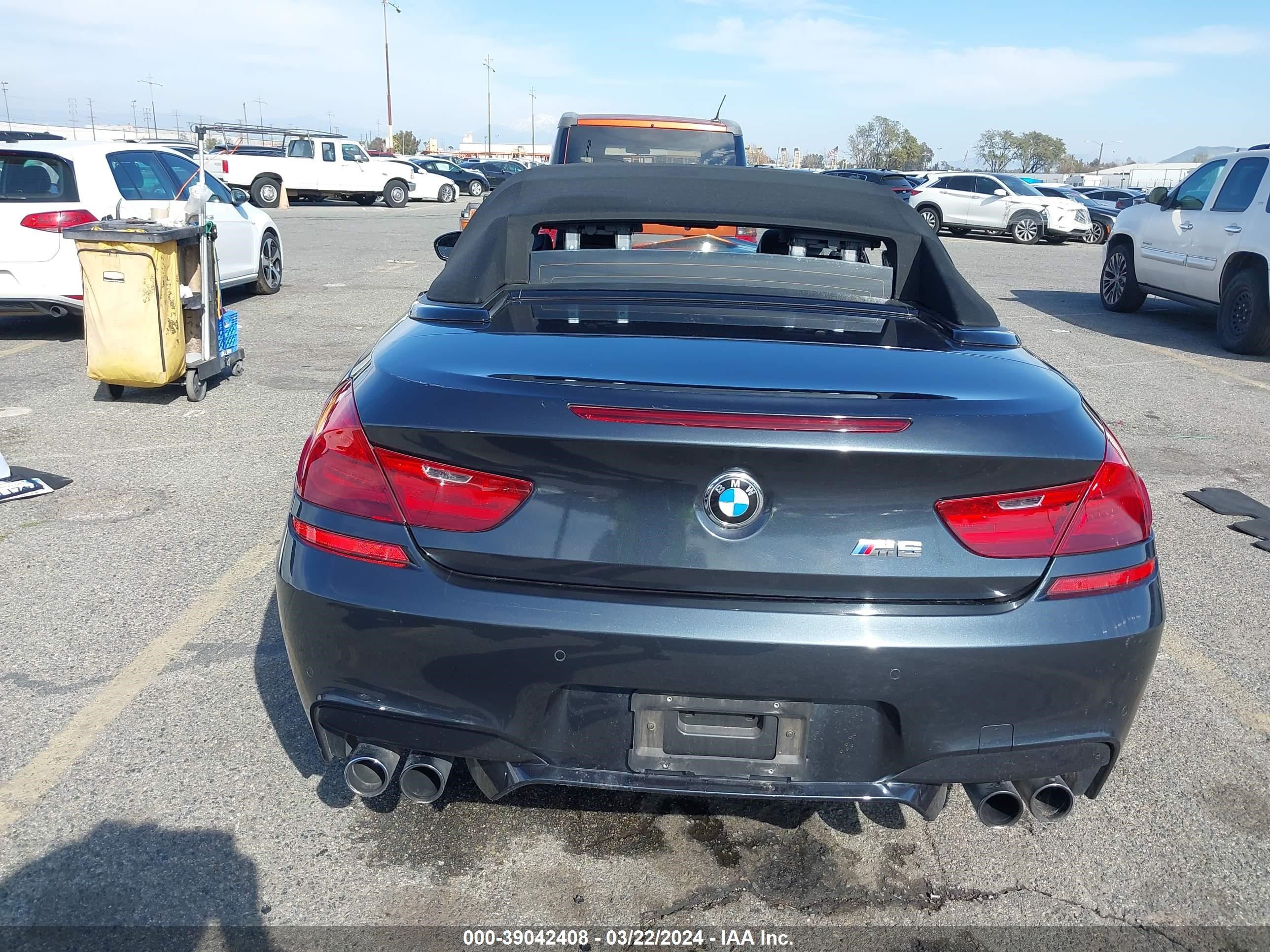 Photo 16 VIN: WBS6G9C50GD932082 - BMW M6 