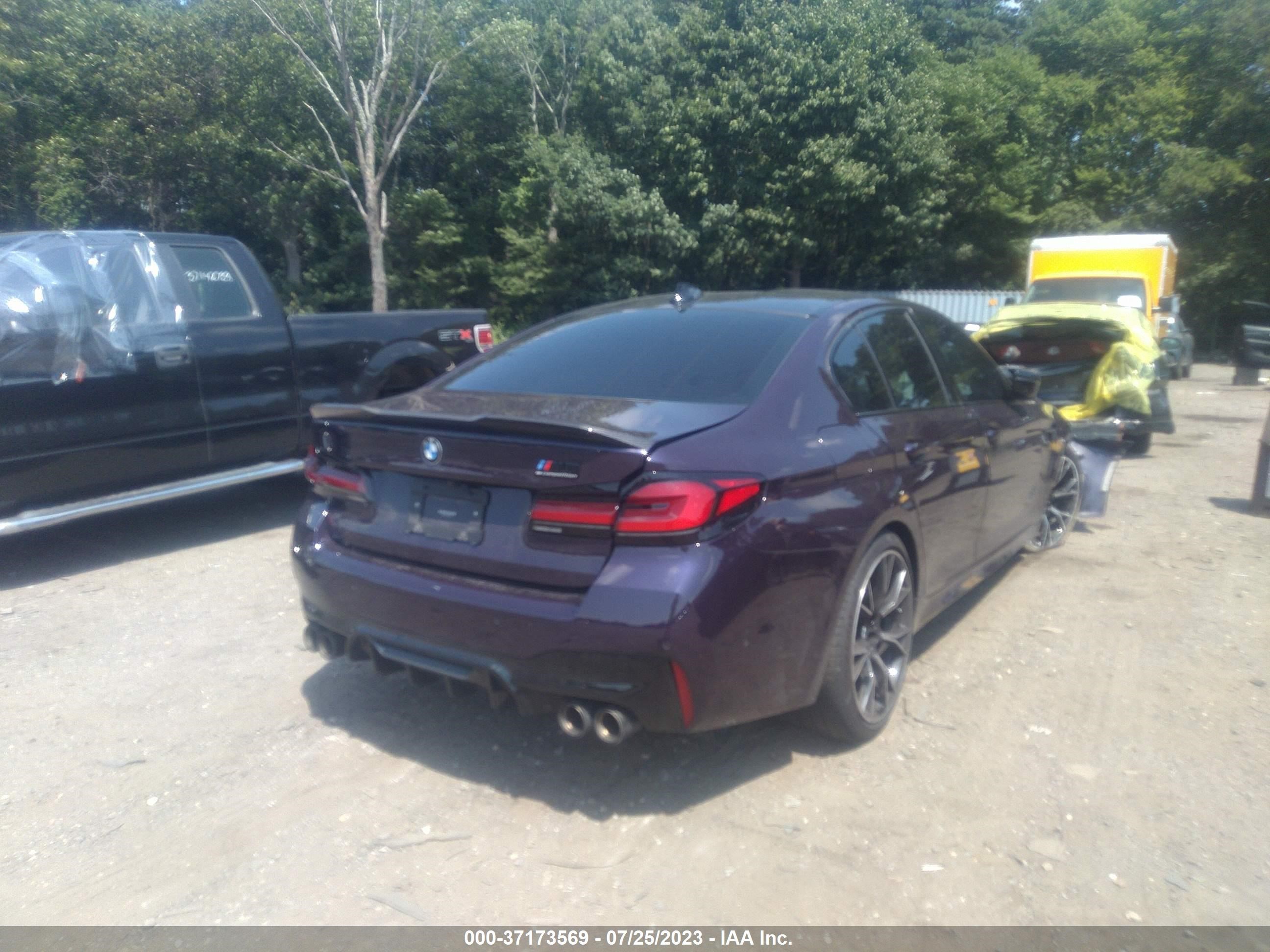 Photo 3 VIN: WBS83CH01MCH20231 - BMW M5 