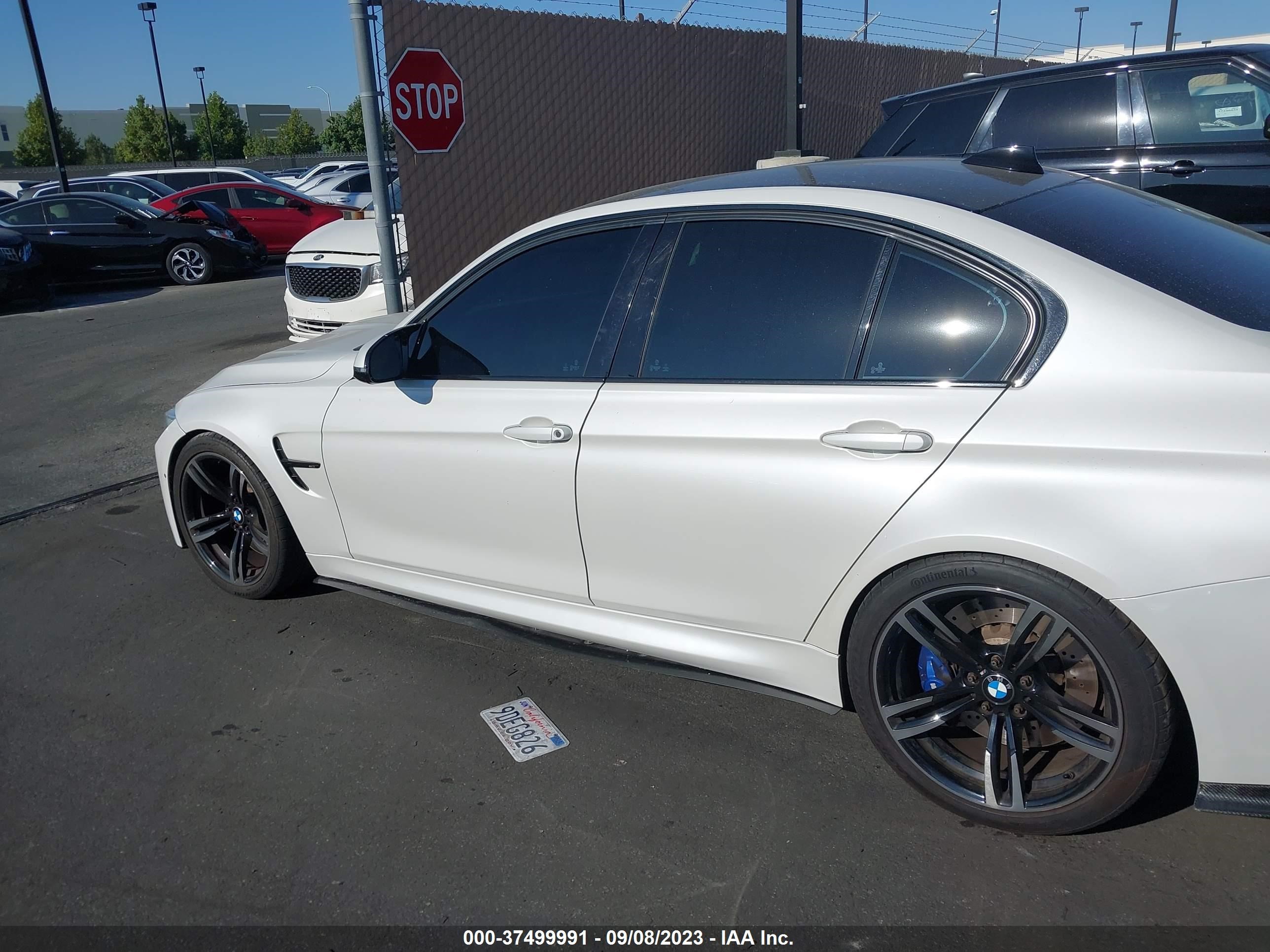 Photo 14 VIN: WBS8M9C50G5D30880 - BMW M3 