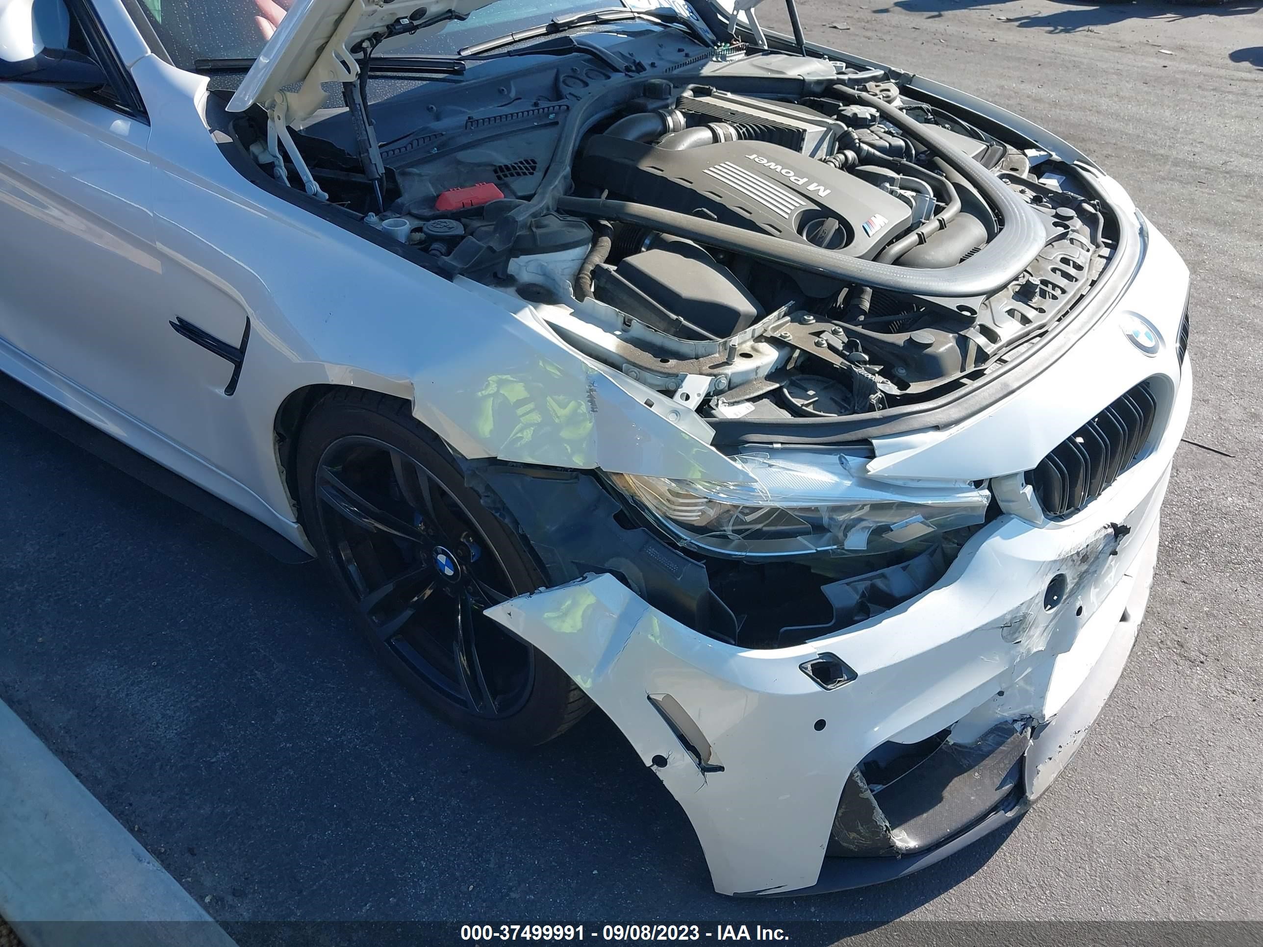 Photo 5 VIN: WBS8M9C50G5D30880 - BMW M3 