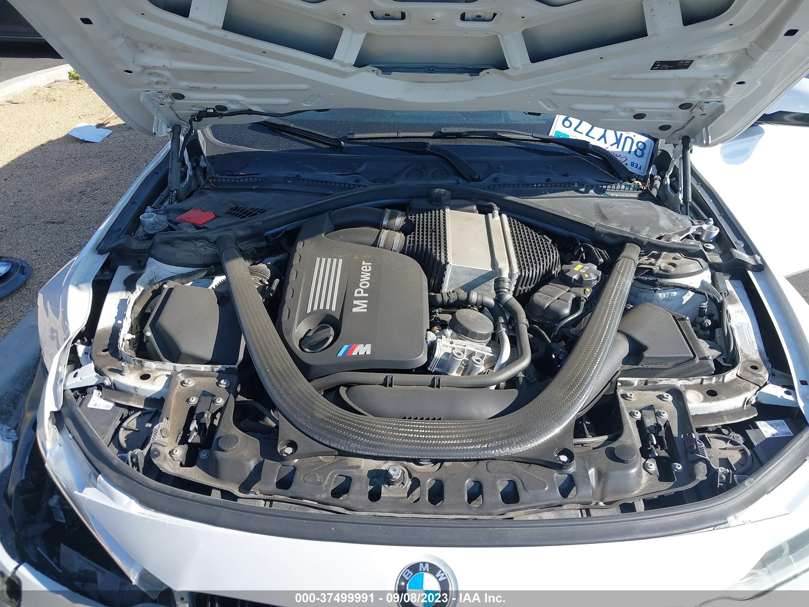 Photo 9 VIN: WBS8M9C50G5D30880 - BMW M3 