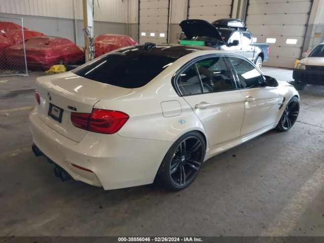 Photo 3 VIN: WBS8M9C54G5D30638 - BMW M3 