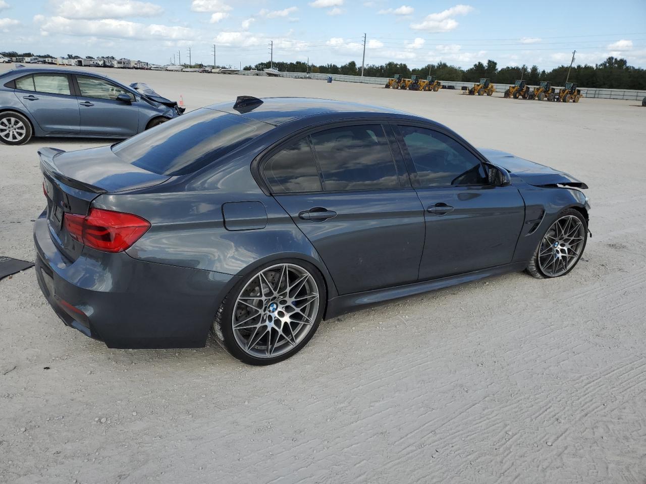 Photo 2 VIN: WBS8M9C55H5G83374 - BMW M3 