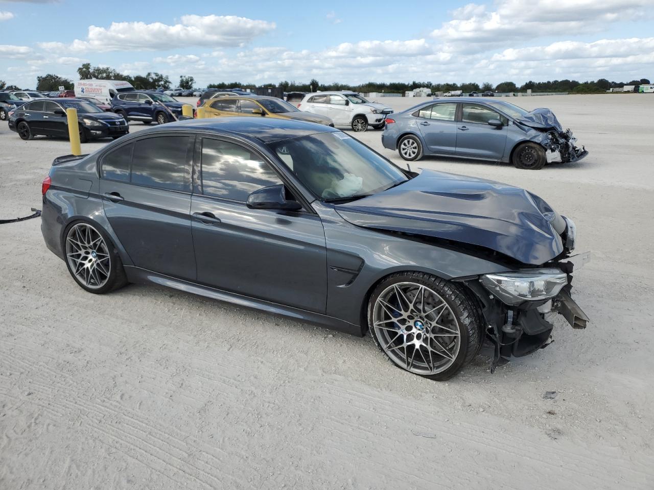 Photo 3 VIN: WBS8M9C55H5G83374 - BMW M3 