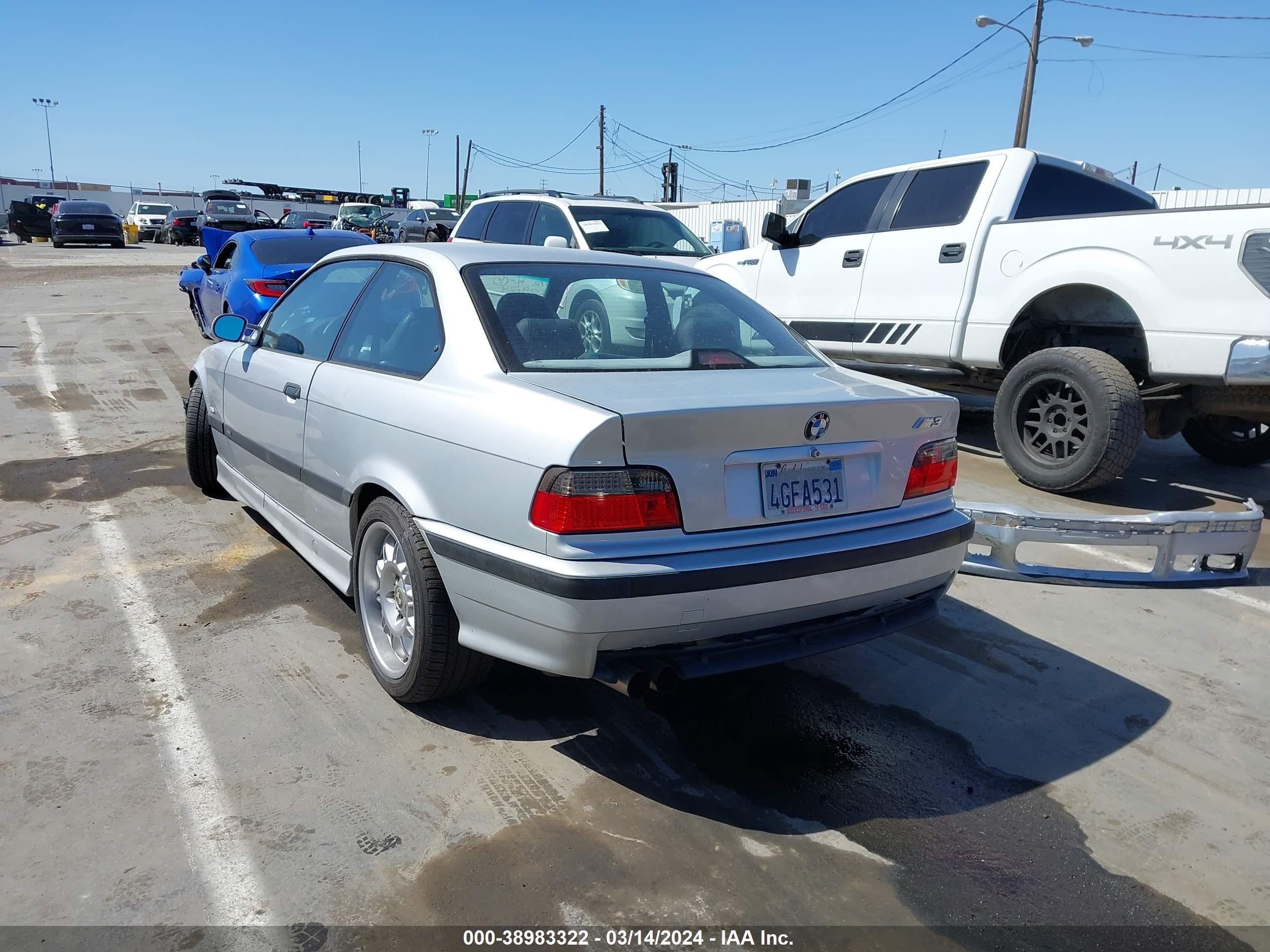 Photo 2 VIN: WBSBG9336XEY83087 - BMW M3 