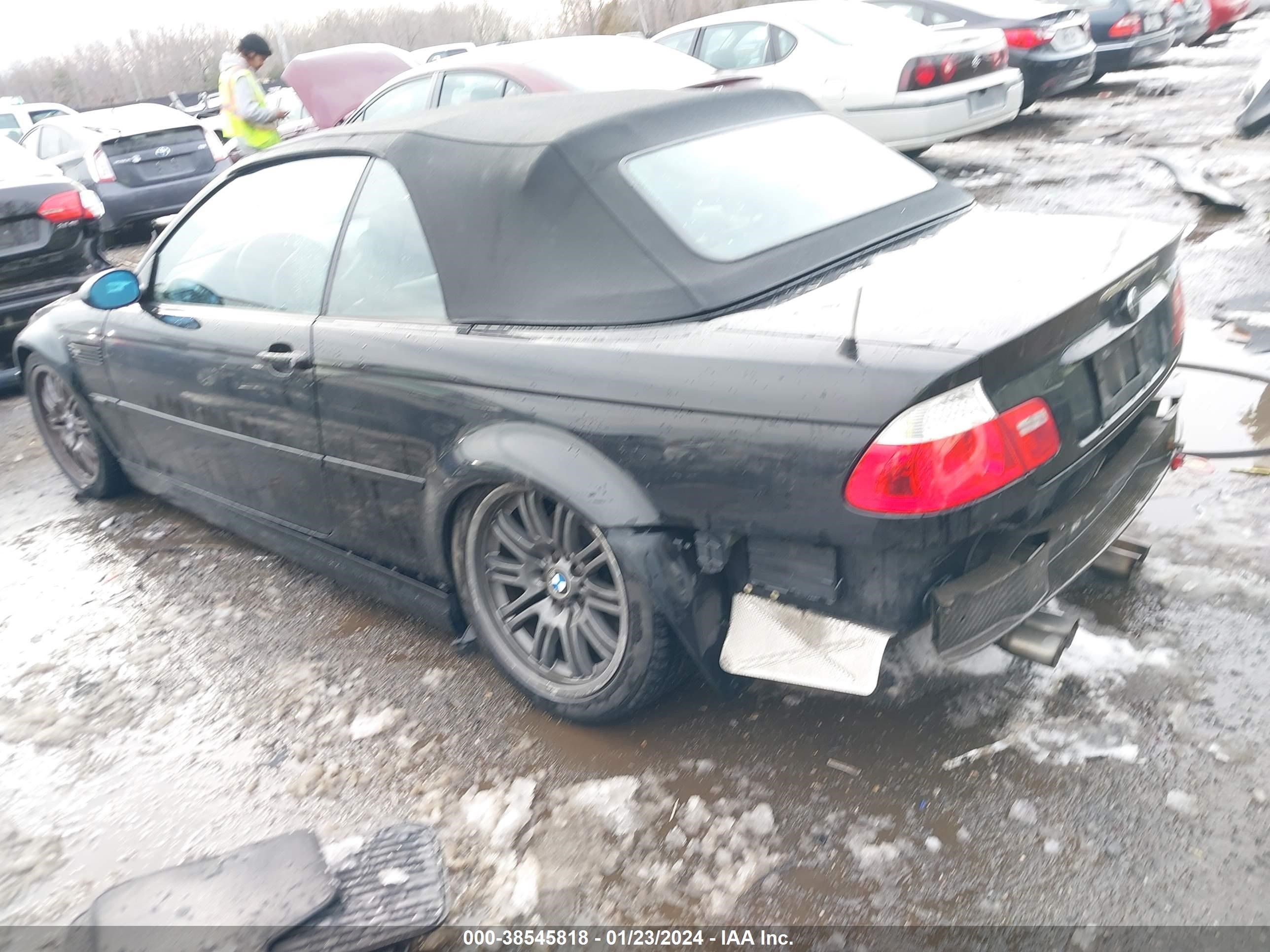 Photo 2 VIN: WBSBR934X3PK00986 - BMW M3 