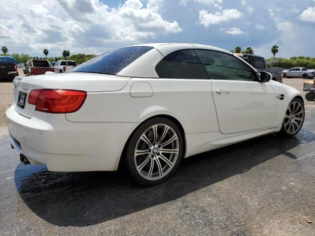 Photo 2 VIN: WBSDX9C58BE784340 - BMW M3 