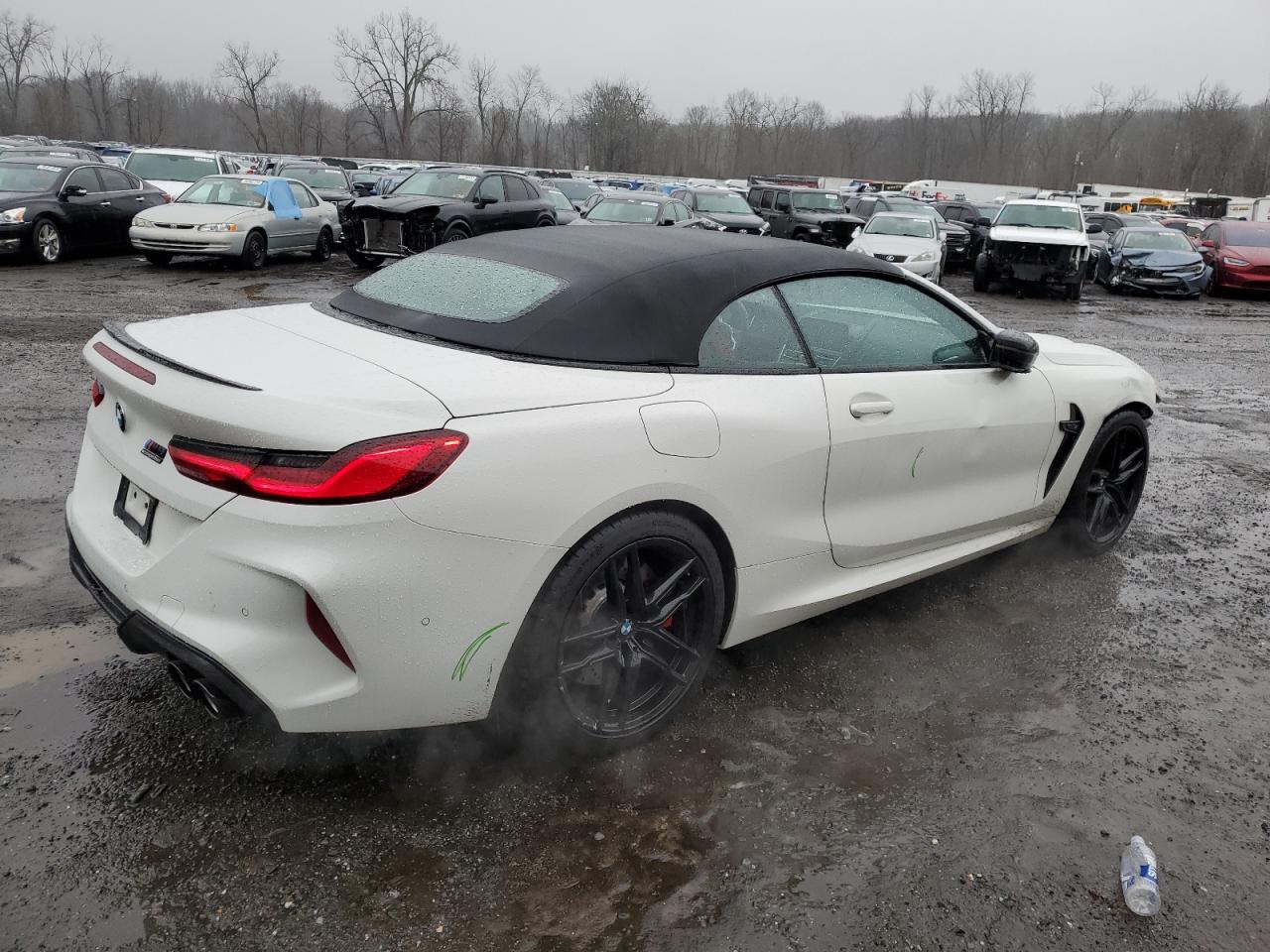 Photo 2 VIN: WBSDZ0C05NCJ21107 - BMW M8 