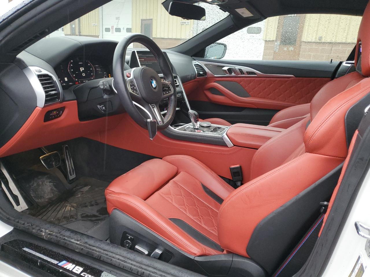 Photo 6 VIN: WBSDZ0C05NCJ21107 - BMW M8 