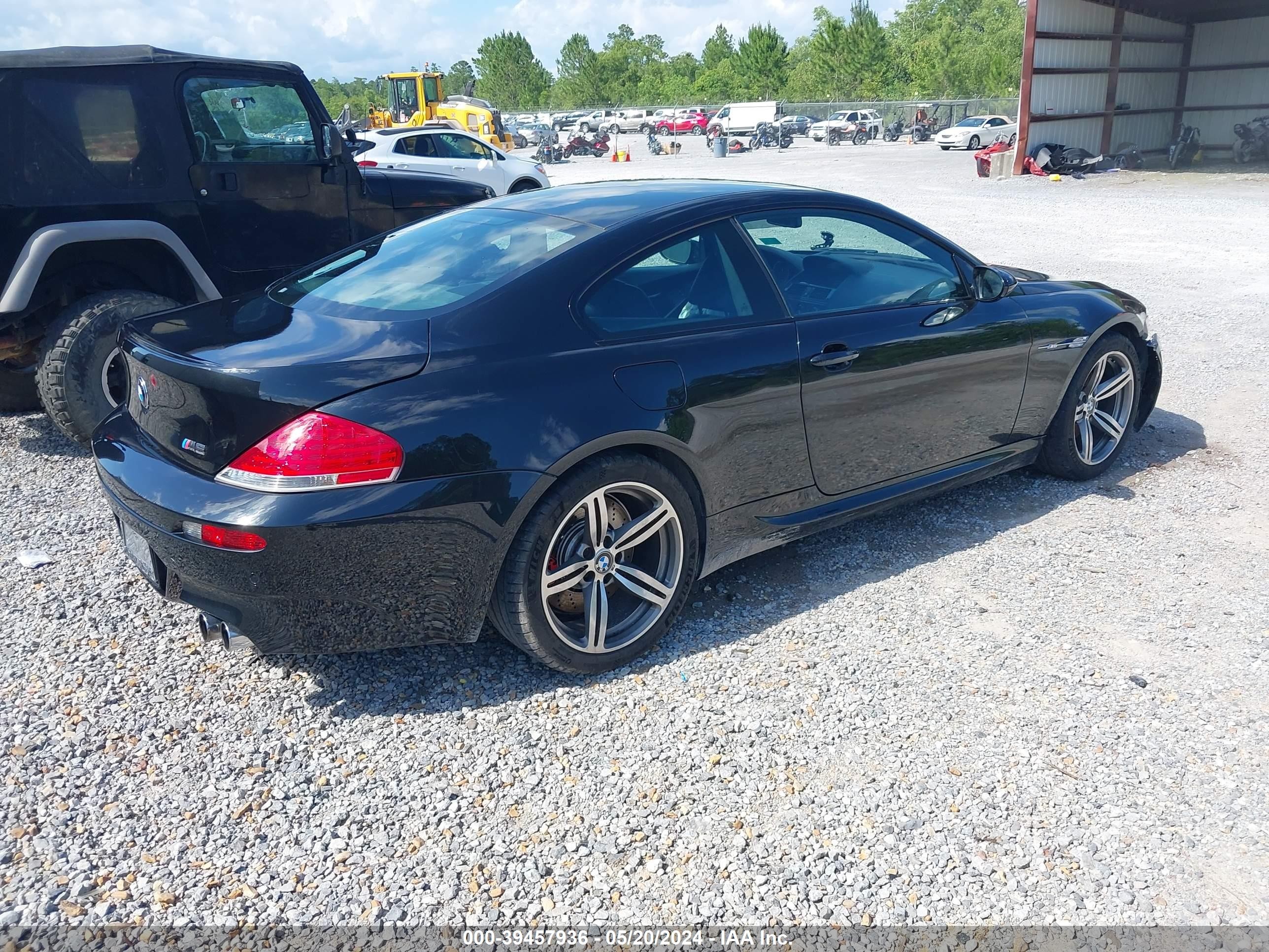 Photo 3 VIN: WBSEH93537CY23758 - BMW M6 