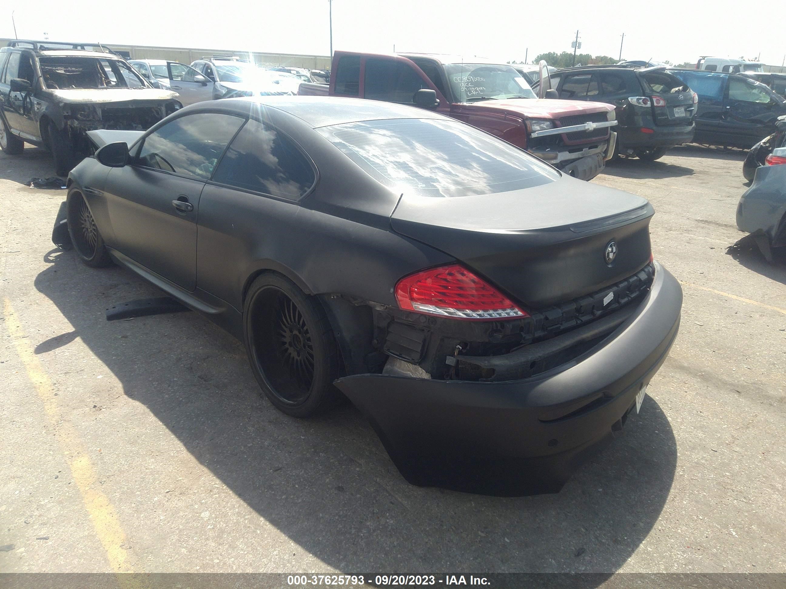 Photo 2 VIN: WBSEH9C56ACY25155 - BMW M6 